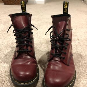 Doc Martens Women’s Smooth 1460 Boots Cherry Red